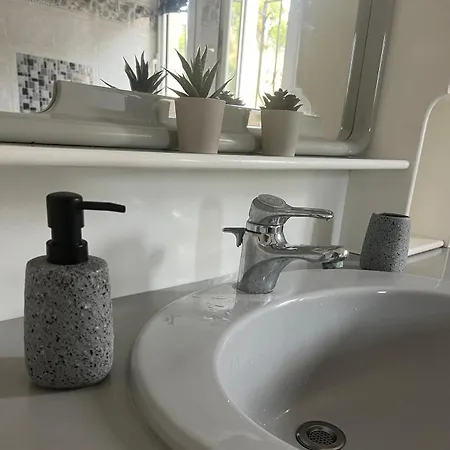 Villa Olive Stone