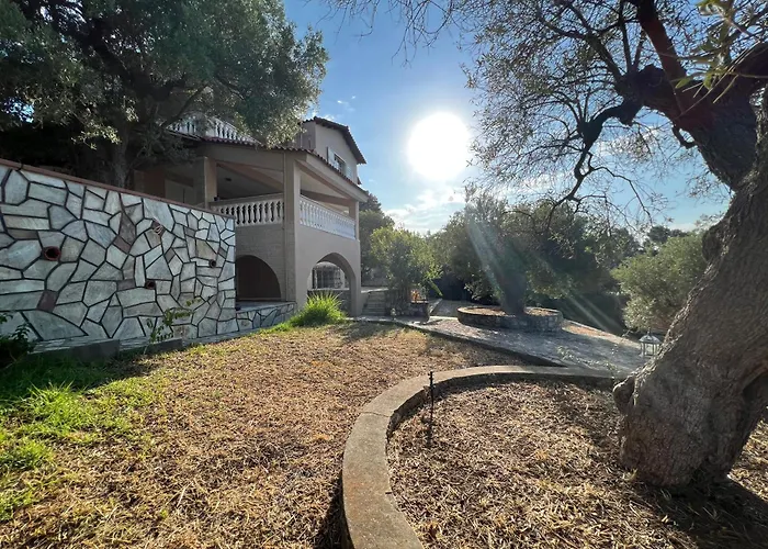 Olive Stone Villa Nea Skioni