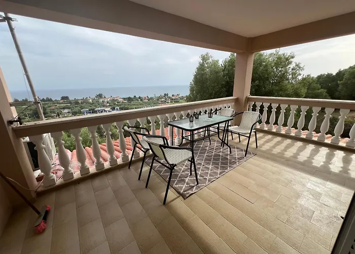 Olive Stone * Nea Skioni